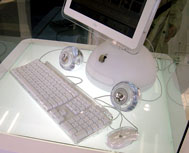 New iMac comes to Japan